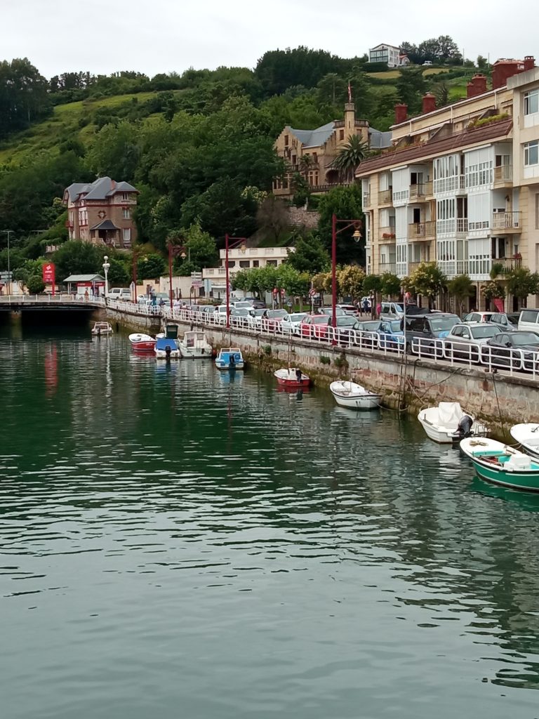 Puerto deportivo-Zumaia
