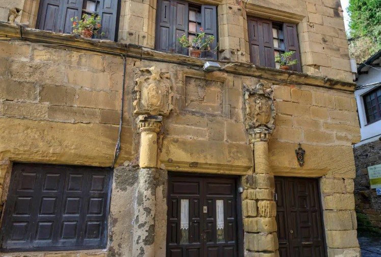 Casa de los Miranda