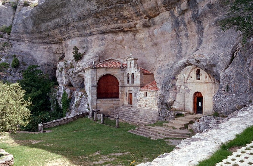 Vista general de la Ermita de San Bernabé