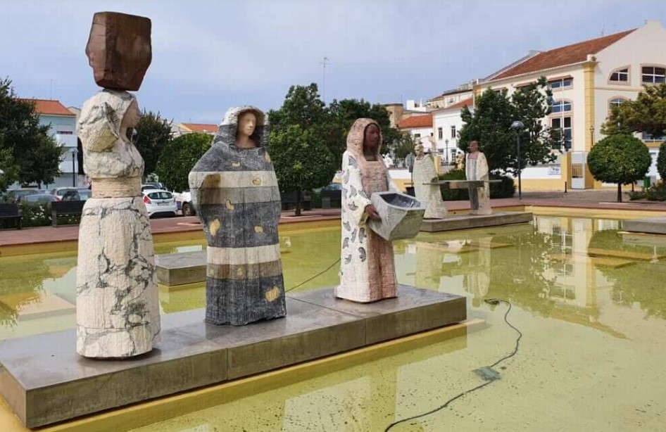 Plaza Al-Mutamid Ibn Abbad