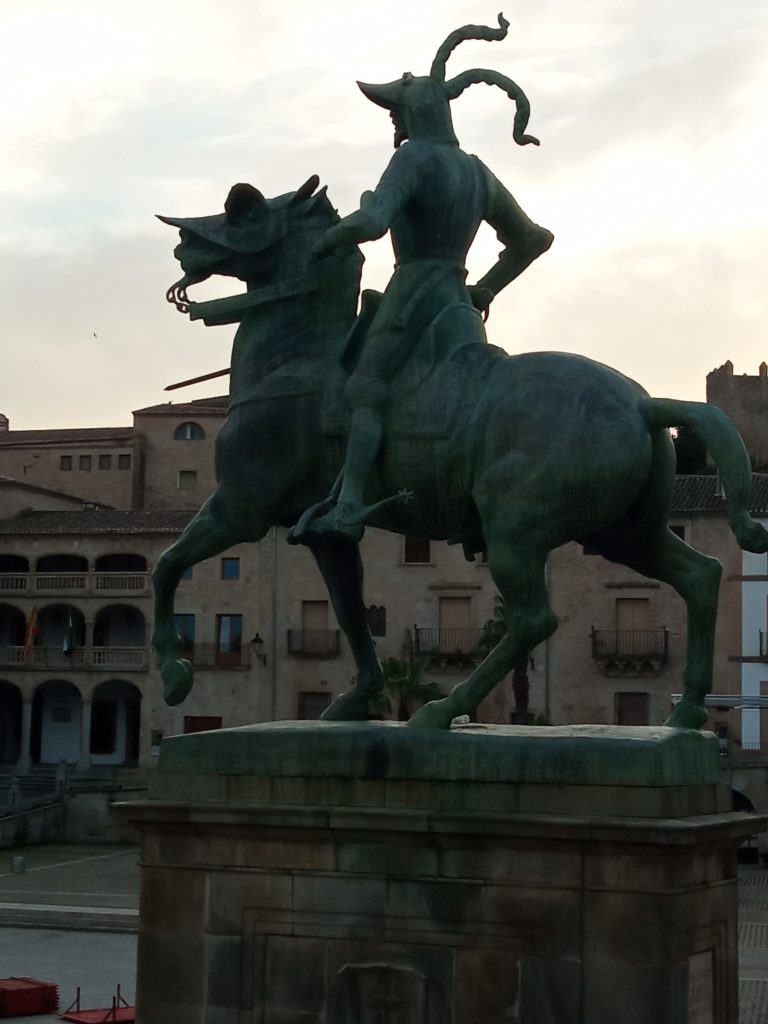 Estatua de Pizarro