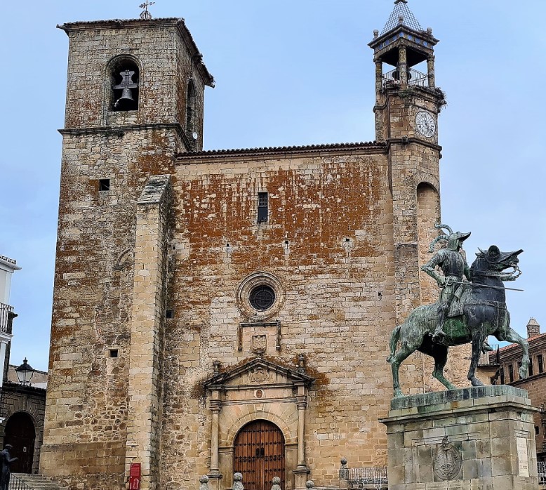 Iglesia de San Martín de Tours