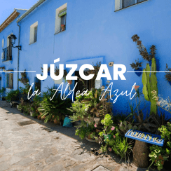 JÚZCAR, EL CURIOSO PUEBLO PITUFO EN LA SERRANÍA DE RONDA
