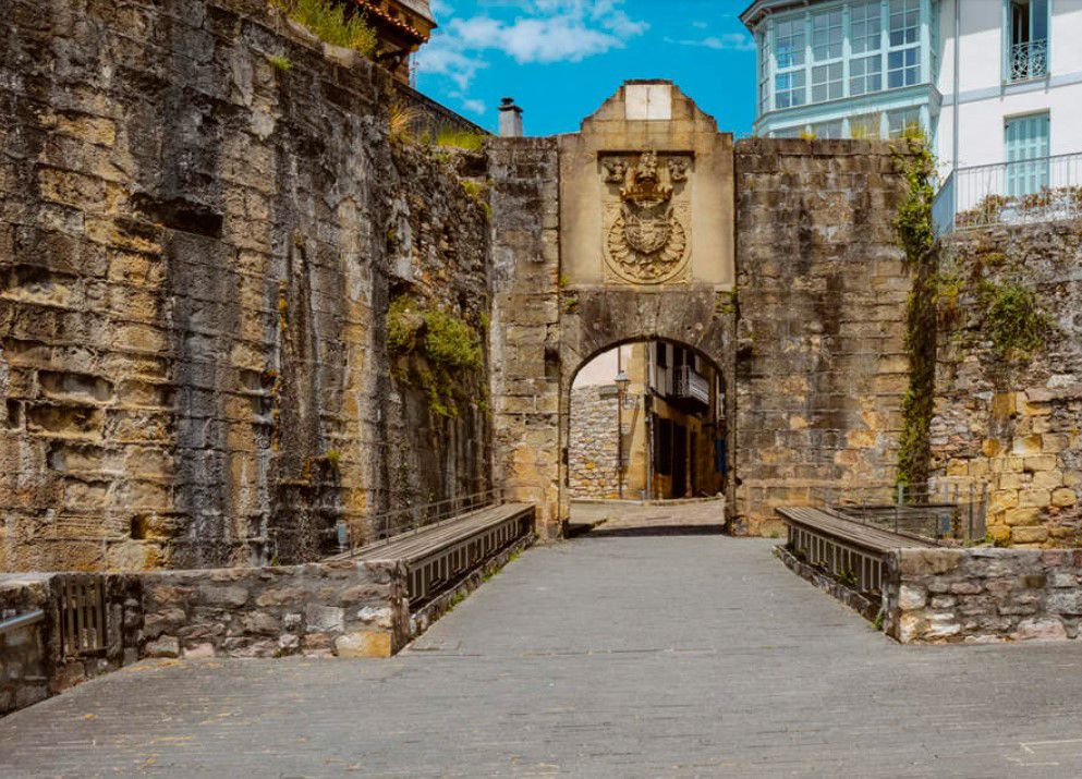 Puerta de Santa María