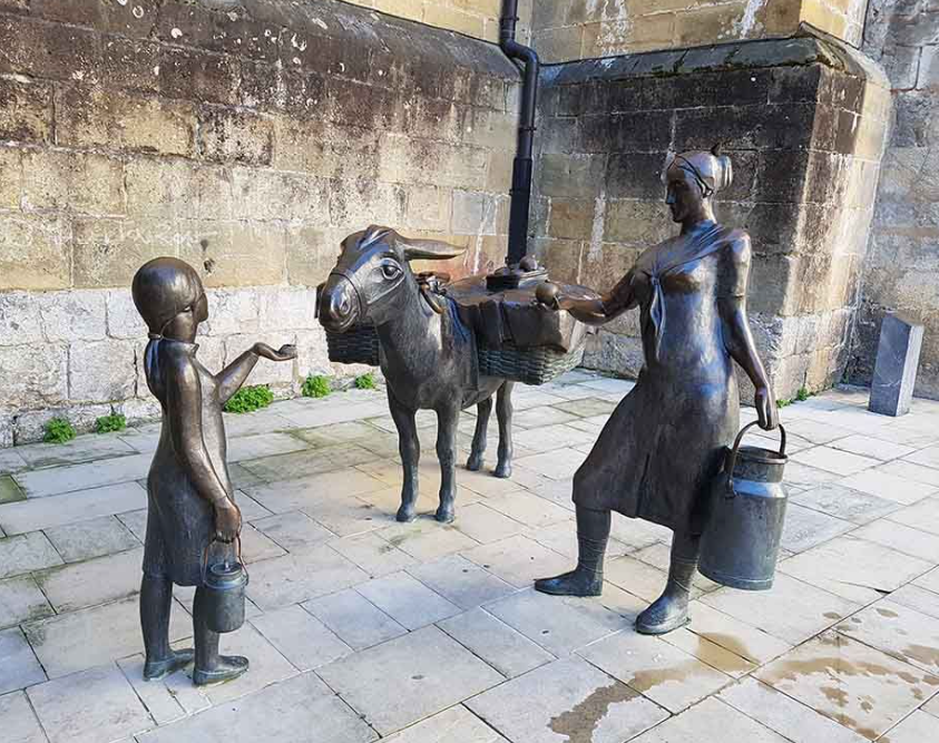 Monumento La Lechera