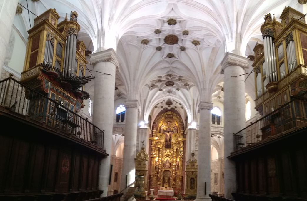 Órganos de la Colegiata de San Pedro 2