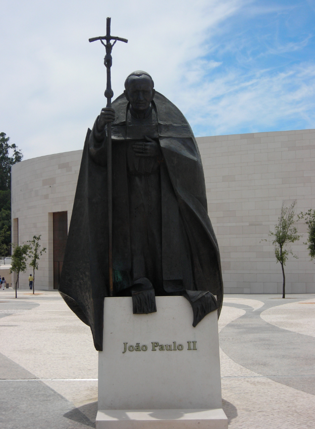 Estatua de Juan Pablo II