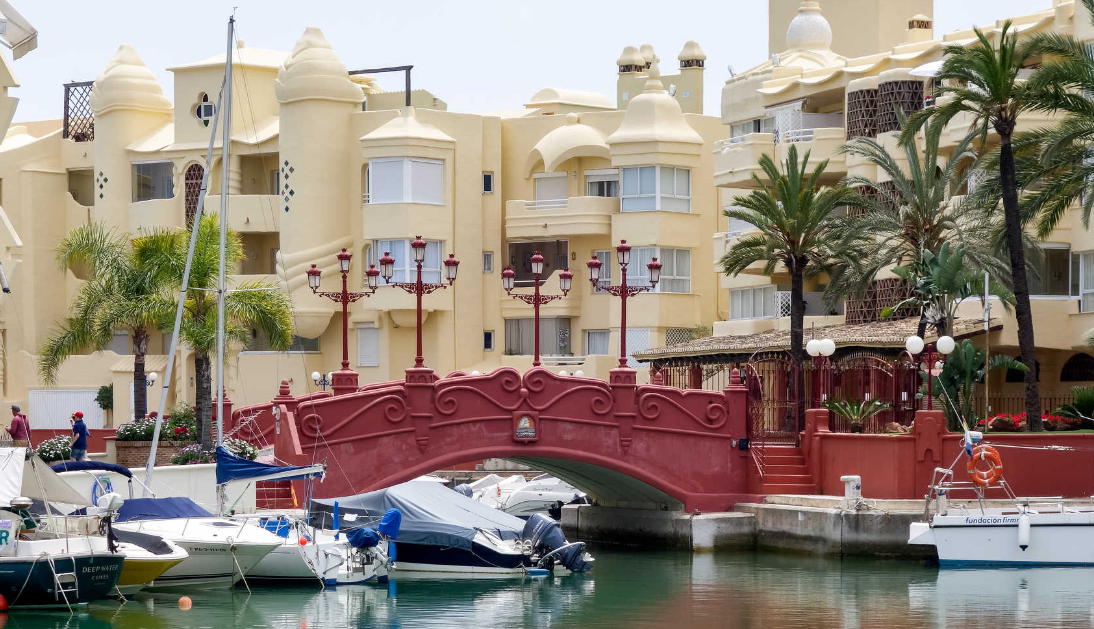 Puerto Deportivo Marina