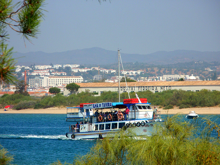 Barcos a la Ilha de Tavira
