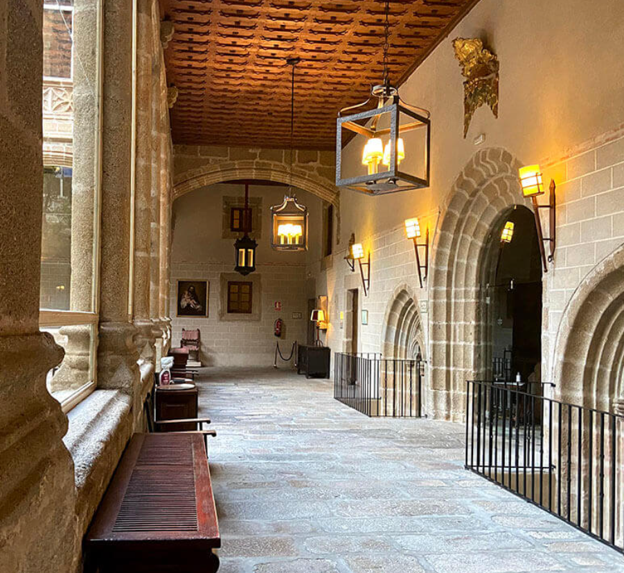 Interior del Parador de Plasencia 2