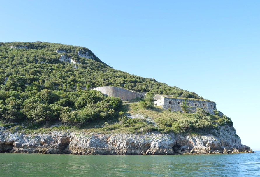 Fuertes de Santoña