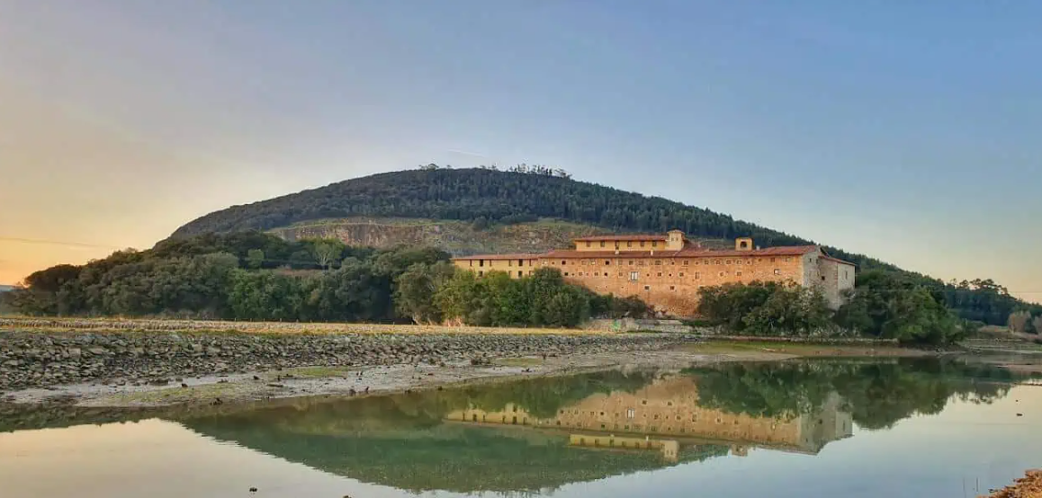 Monasterio de San Sebastián de Hano