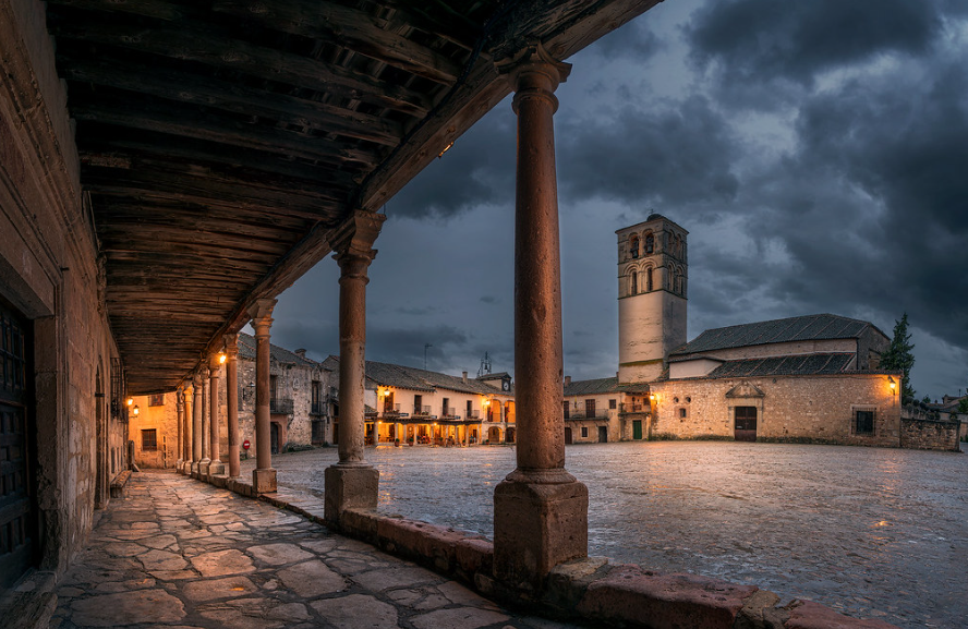 Plaza Mayor de Pedraza