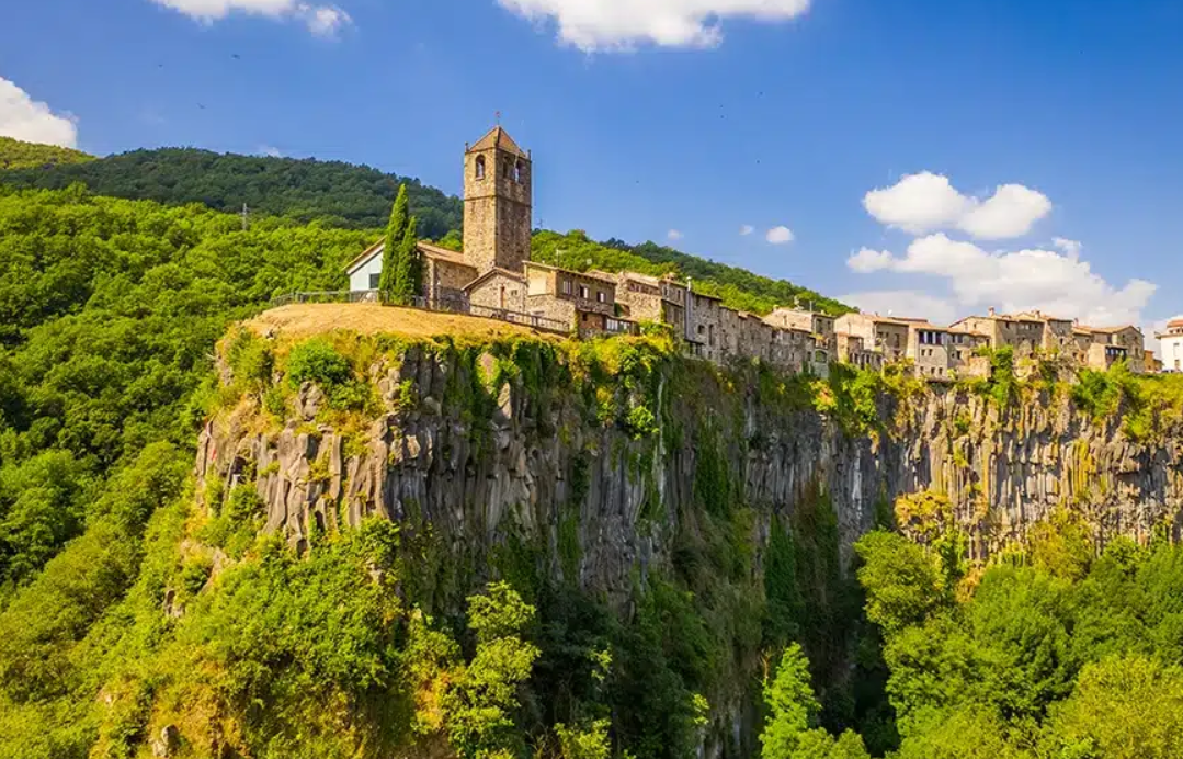 Castellfollit de la Roca