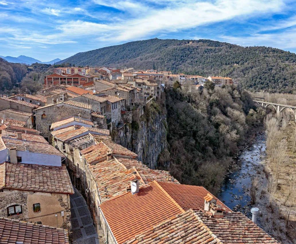 Panorámica de tejados de Castellfollit