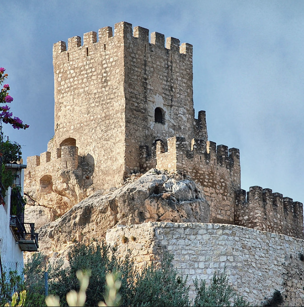 Torre del Castillo de Zuheros 1