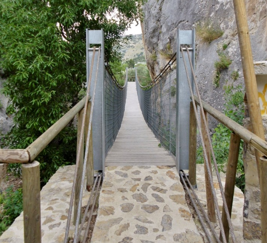 Puente Colgante de Zuheros