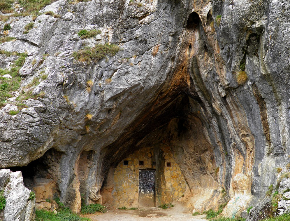 Cuevas para Quesos de Cabrales 1
